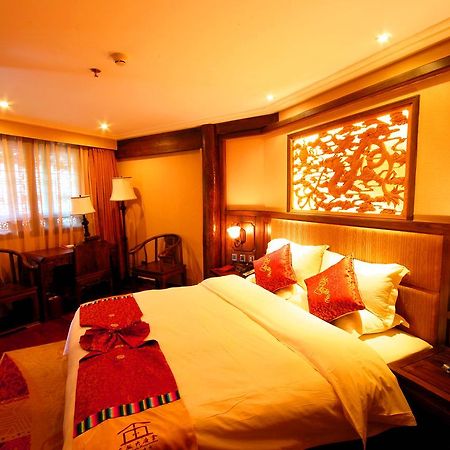 Lijiang Jinfu Hotel Exterior photo