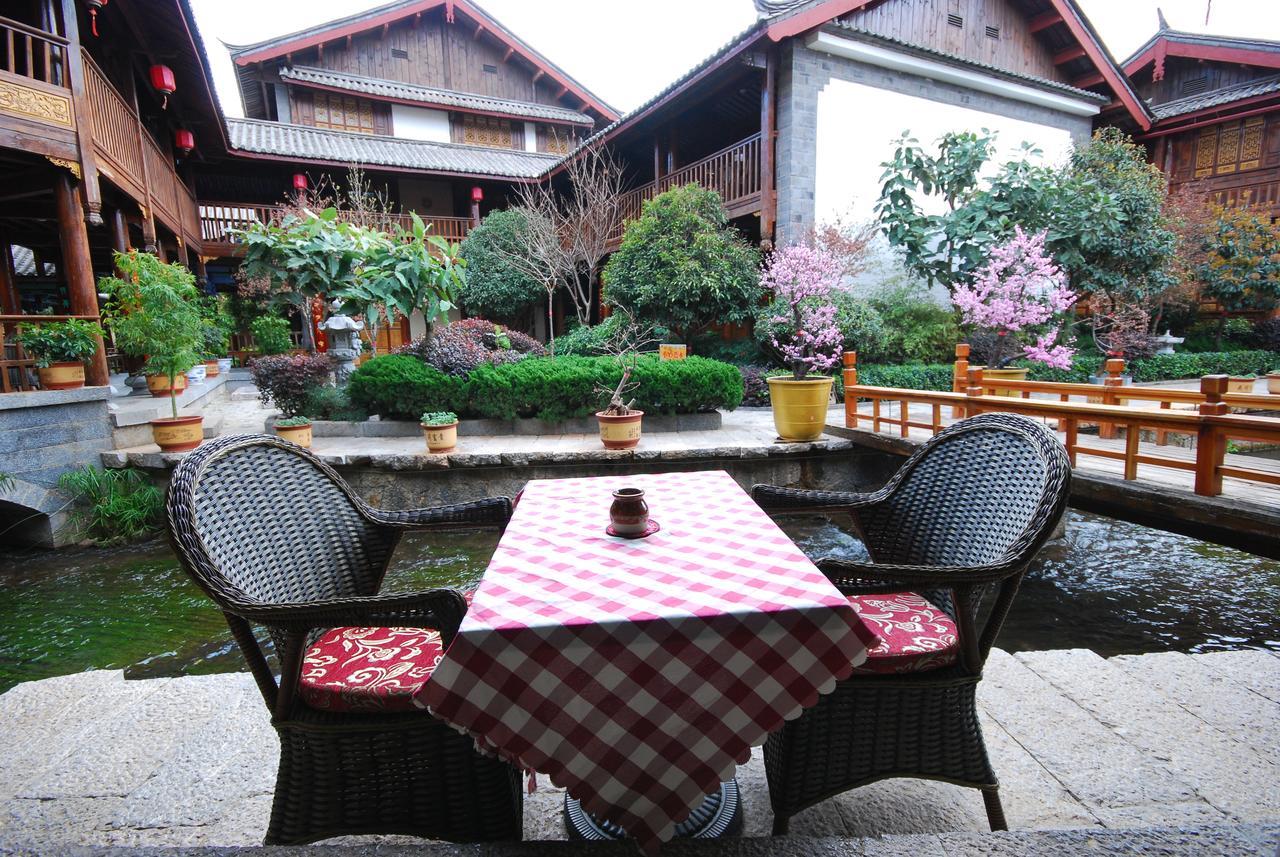 Lijiang Jinfu Hotel Exterior photo