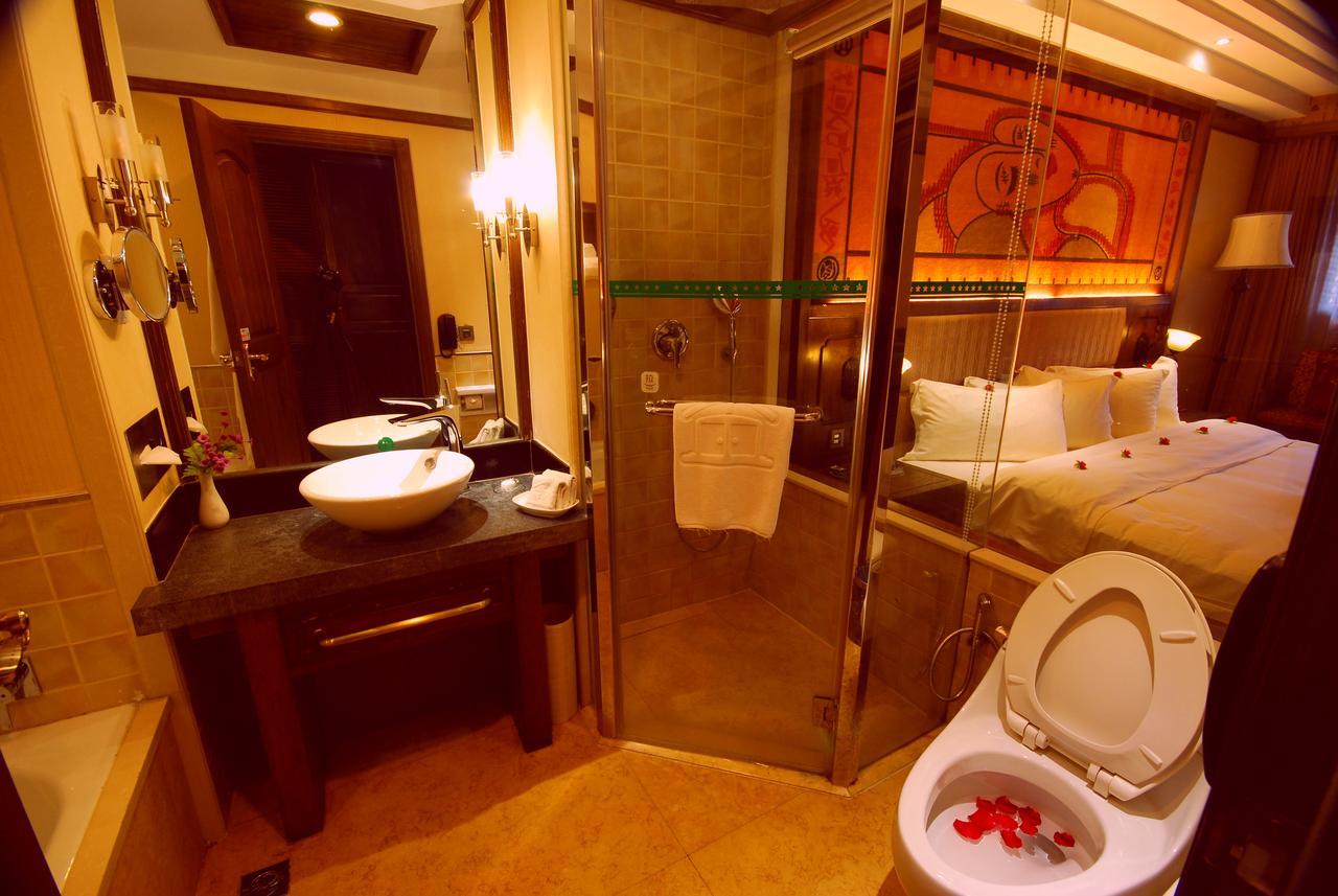 Lijiang Jinfu Hotel Exterior photo